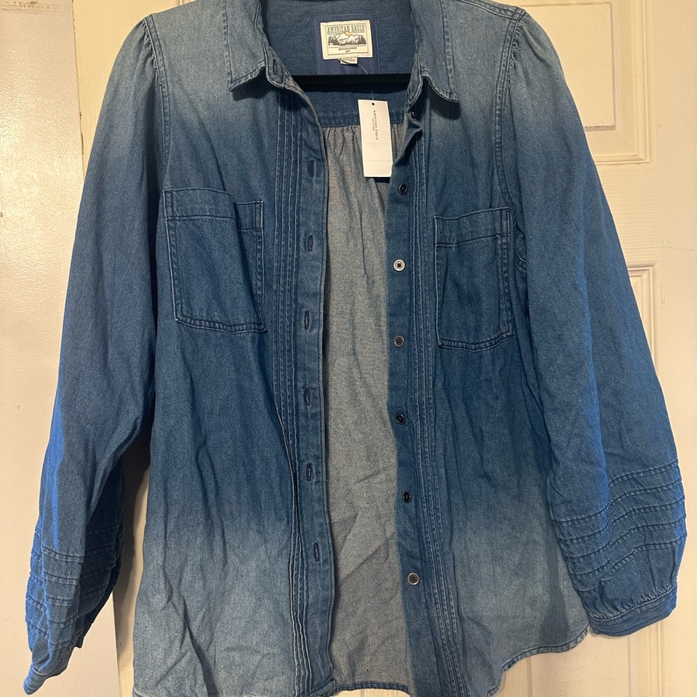 American Eagle Outfitters light blue denim shirt jacket
